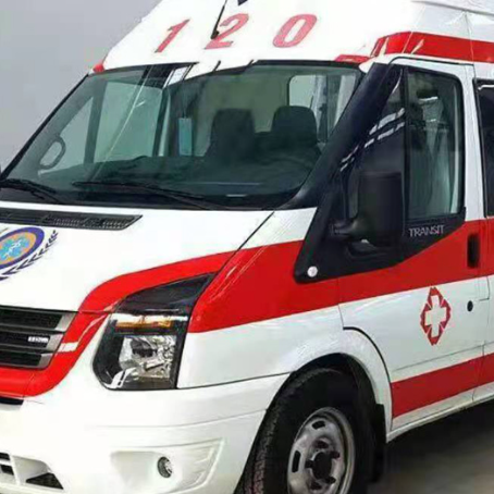 九原非急救护送病人转院租赁救护车的优缺点对比